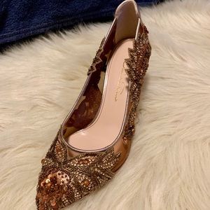 Oscar de la Renta Alyssa embroidered pumps Bronze